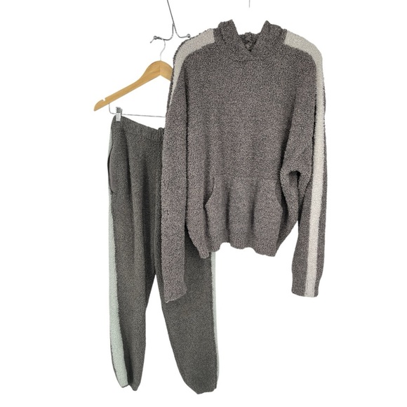 SKIMS COZY KNIT TEDDY 2 Pc Set Gray Chalk Soft Boucle Knit Snuggly Cozy Comfy - Picture 2 of 13